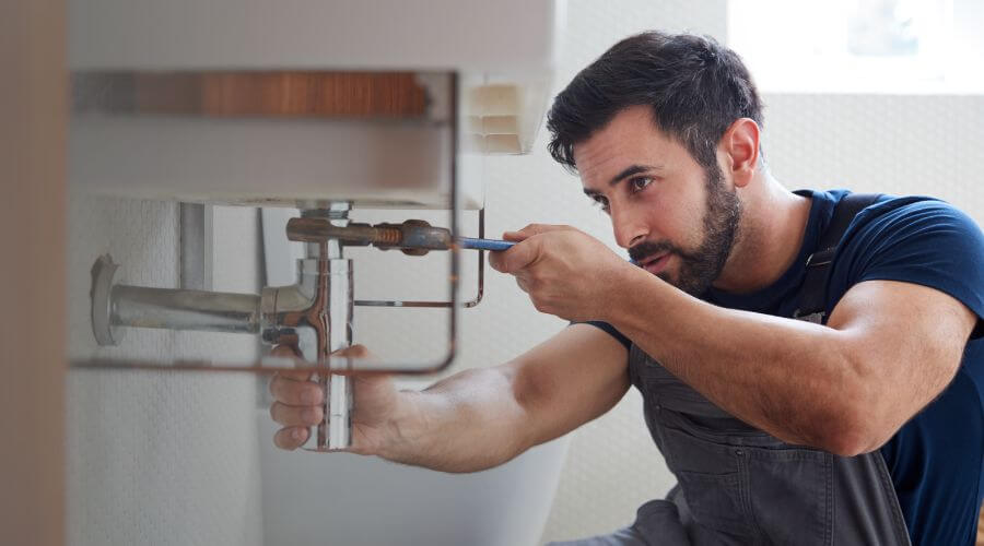 Professional water heater installation services in Liscomb, IA